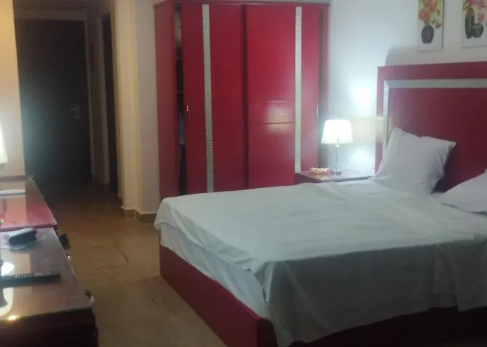Oyster Bay K5-11 Marsa Alem